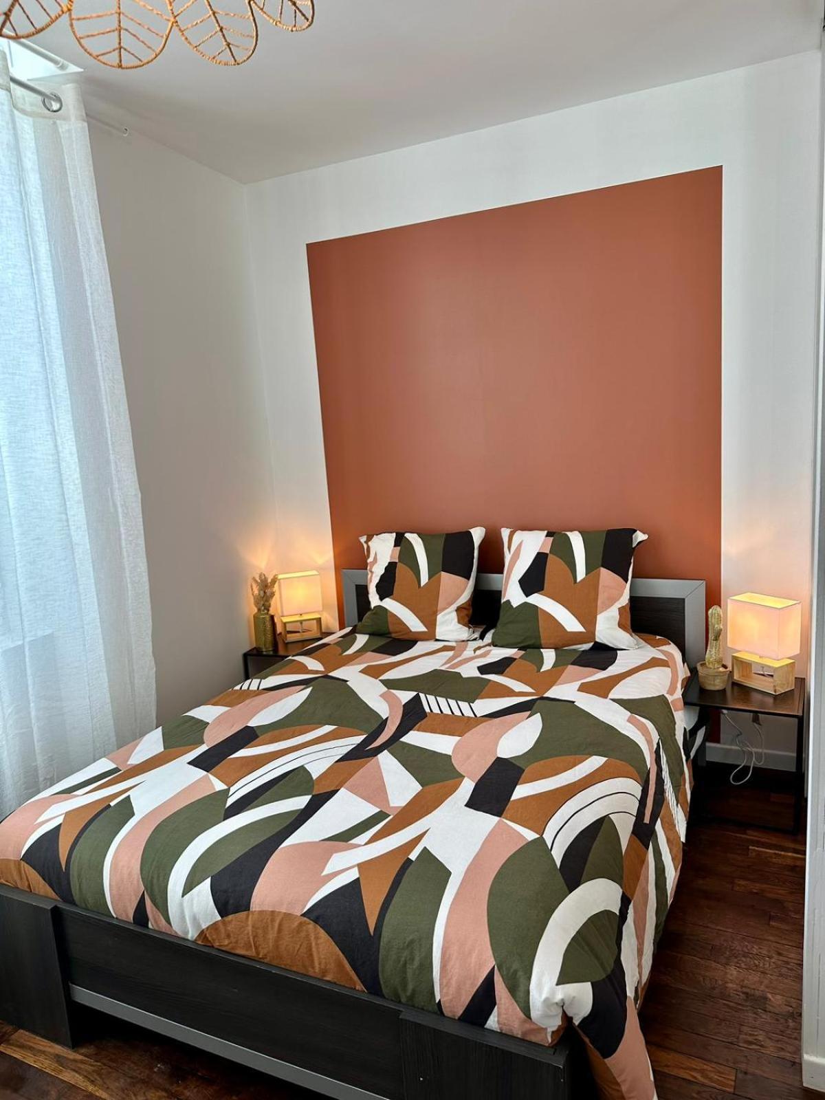 Apartment “le Terracotta” Terrasse -centre Ville- Cosy Bourg-en-Bresse