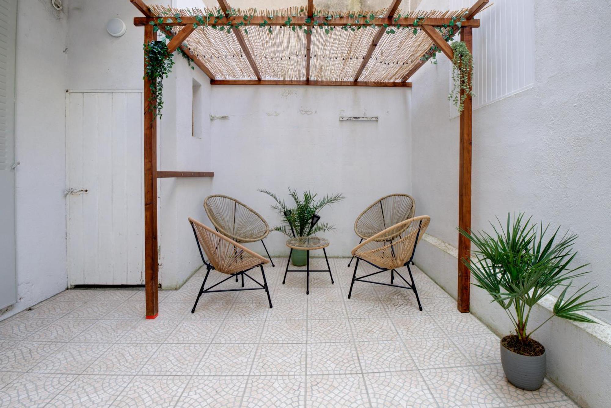 “le Terracotta” Terrasse -centre Ville- Cosy * Bourg-en-Bresse